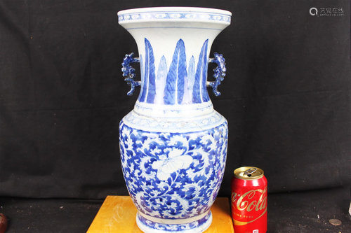 Antique Chinese Blue&White Porcelain Vase