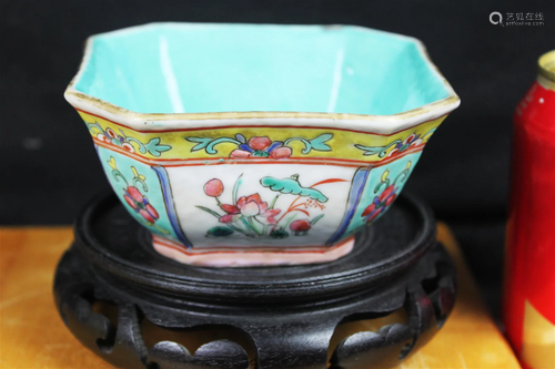 Antique Chinese Porcelain Bowl