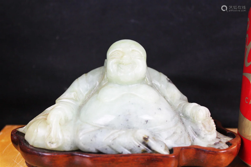 Antique Chinese Hand Carved Jade Buddha Statue