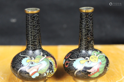 Antique Chinese Cloisonne Mini vase