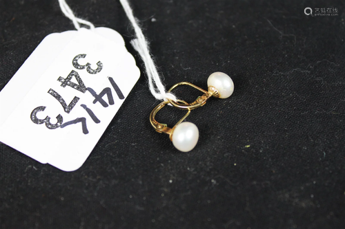 14k Gold and pearl earrings