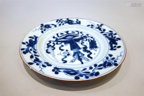 A blue and white lanscape plate. Mid-Qing Dynasty.