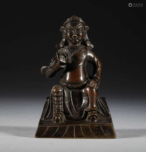 In the Ming Dynasty, bronze Dharma protector