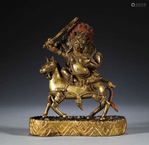 In the Qing Dynasty, bronze gilding protected the law