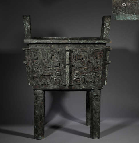 During the Shang and Zhou dynasties, the bronze quadrangle d...
