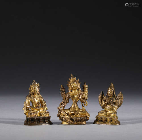 A group of bronze gilded Buddhas in the Qing Dynasty