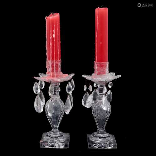 A PAIR OF CANDLESTICKS