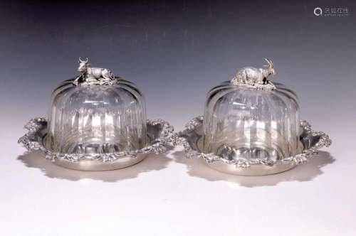 Pair of cheese bells, 750 silver, bells made of optically