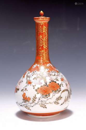 Covered bottle/covered vase, Japan around 1900