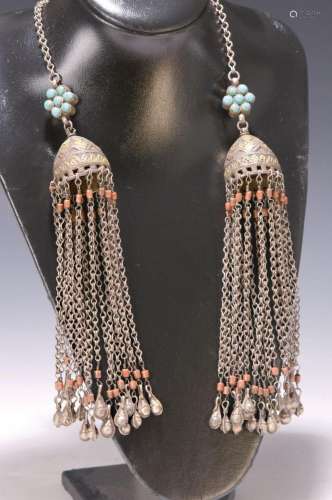 Open necklace, Uzbekistan, around 1900, metal containing