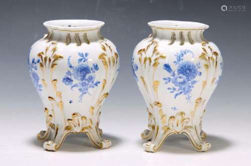 Pair of scented vases, Meissen, around, 1774- 1814