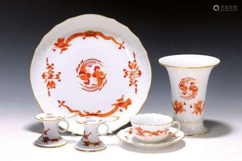 5 pieces of porcelain, Meissen, 20th century, red court
