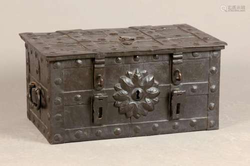 Small war chest/reservists' box, German, around 1720