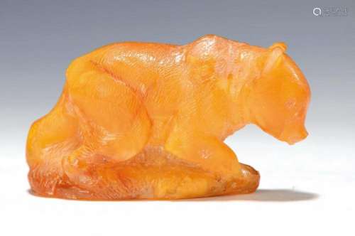 Amber carving of a bear, alloyed monogram AA, carved