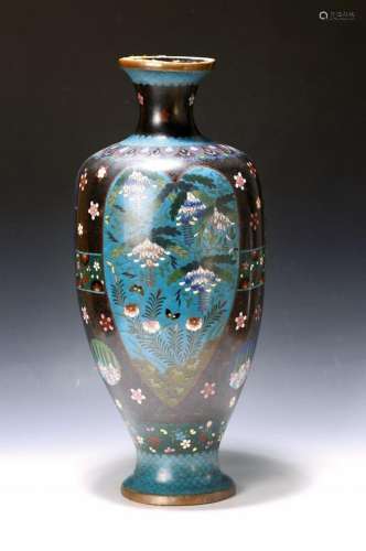 Large enamel vase, Japan, around 1880, brass body