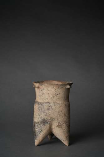 A RARE LATE NEOLITHIC PAINTED BLACK POTTERY TRIPOD VESSEL, L...