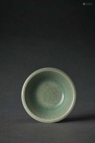 A SMALL LONGQUAN GUAN CELADON BRUSH WASHER, SOUTHERN SONG DY...