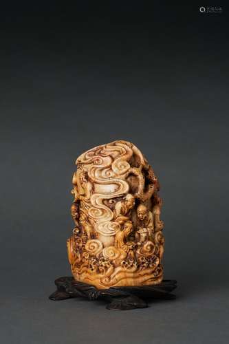 A JADE SOAPSTONE CARVED BOULDER OF LUOHAN, QING DYNASTY (164...