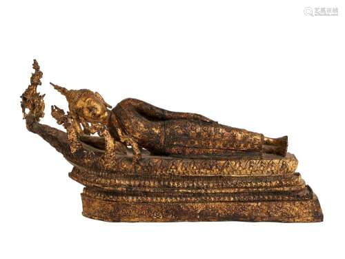 A THAI GILT-BRONZE BUDDHA, LATE 19TH-EARLY 20TH CENTURY