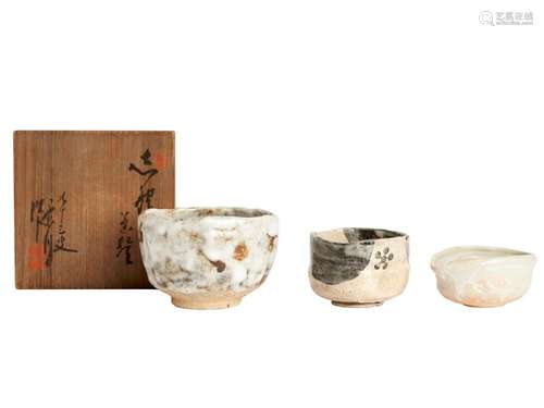 THREE JAPANESE STONEWARE TEA VESSELS