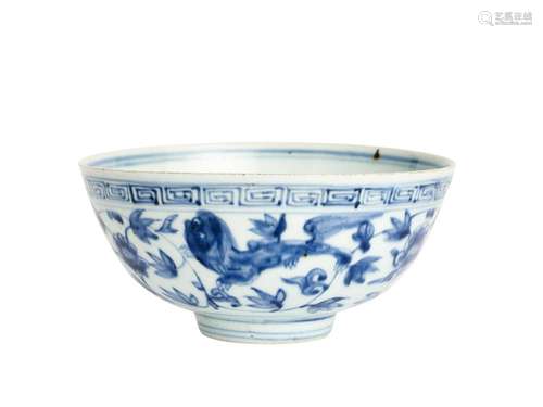 A BLUE AND WHITE BOWL, MING DYNASTY (1368-1644)