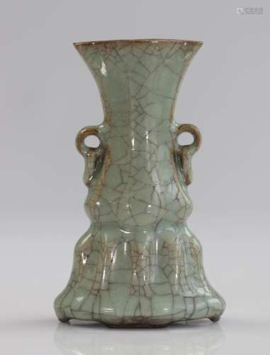 China Celadon vase, Qing period or earlier