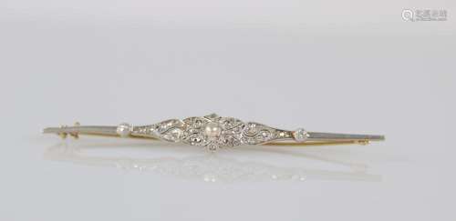 Art Deco brooch in yellow gold (18k) and platinum with diamo...