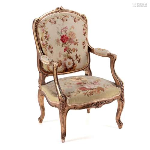 A LOUIS XV FAUTEUIL