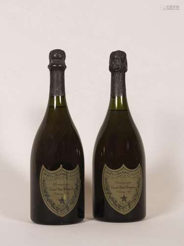 2 bouteilles Champagne Dom Perignon 1973, vintage moët et Ch...