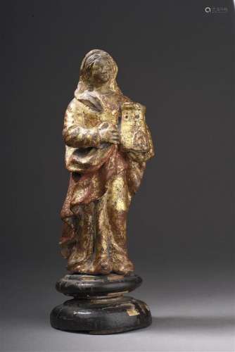 Statuette en terre cuite dorée représentant Sainte Barbe. So...
