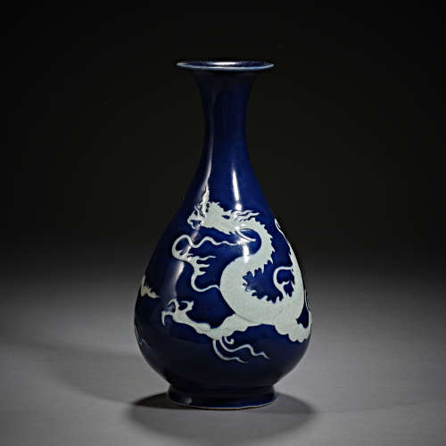 Yuan Dynasty of China,Blue Glaze Dragon Pattern Jade Pot Spr...