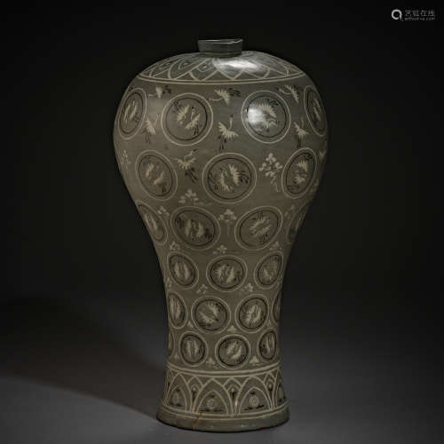 Song Dynasty of China,Goryeo Porcelain Prunus Vase