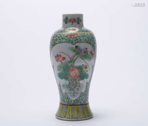 A Wu cai 'floral' vase