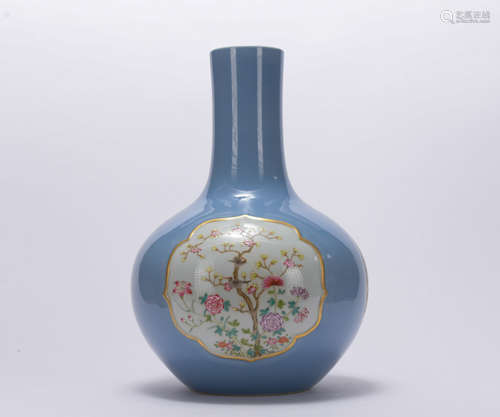 A famille-rose 'floral' vase