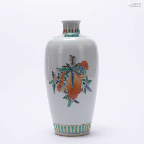 A Wu cai 'fruits and vegatables' vase