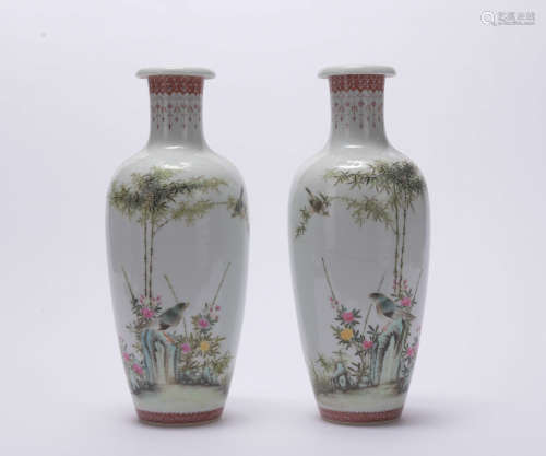 A pair of new famille-rose 'floral and birds' vase