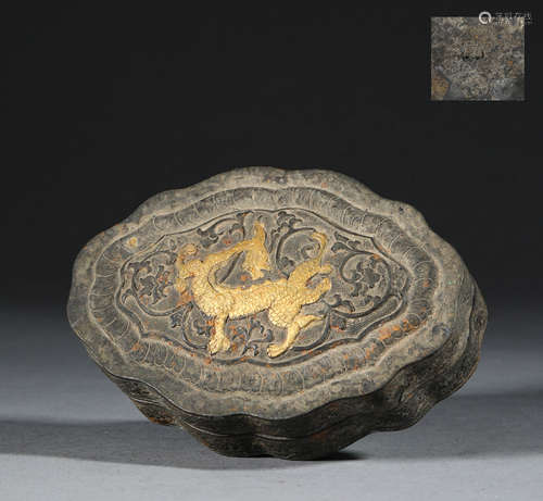 Ancient Chinese silver gilded dragon pattern treasure box