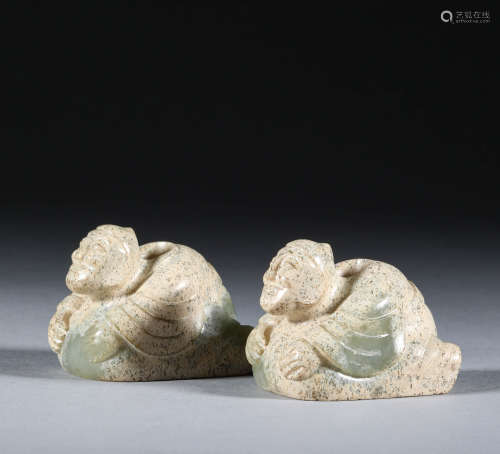 Lamps and lanterns of ancient Chinese Hetian jade Figurines