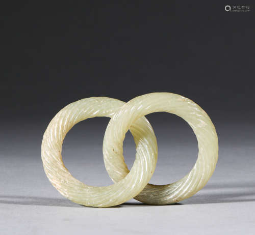 Chinese ancient twisted silk conjoined ring