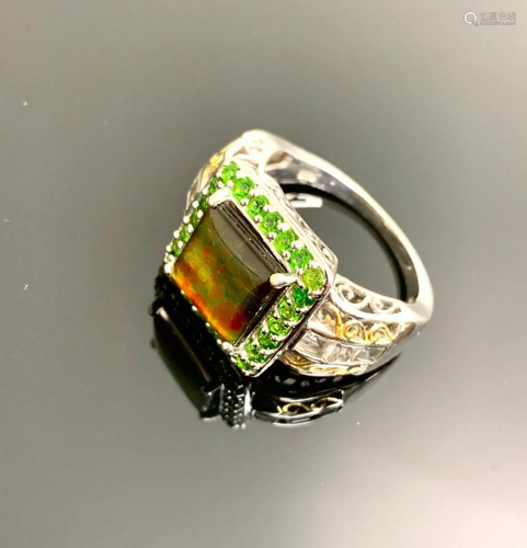 Ladies Size 10 Ammolite Cushion Style Ring