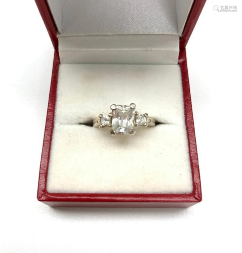 Ladies Size 5 Emerald Cut Crystal in Three Stone Style Silve...