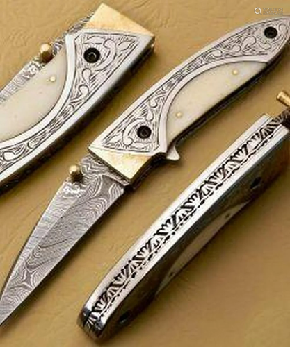 Last Anguish Folding Damascus Knife