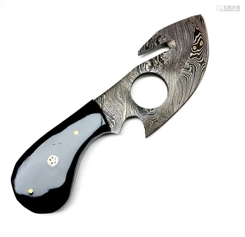 7.5" Damascus Drop Point Skinning Blade With Gut Hook