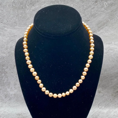 Elegant Genuine Natural Pink Akoya Cultured Pearl Necklace