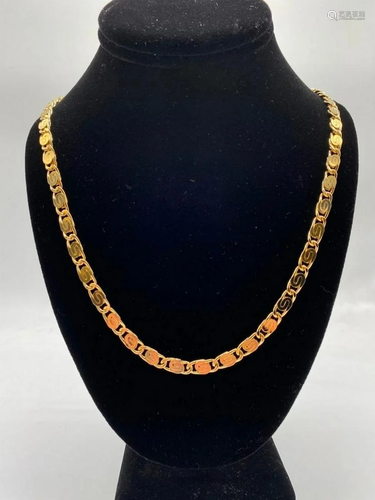 Gleaming 18KTEP Yellow Gold Scroll Chain