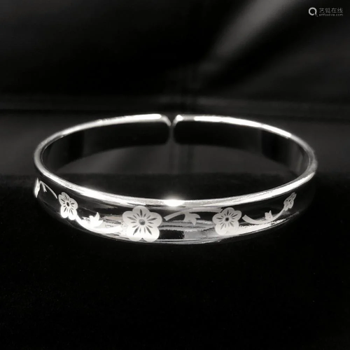 Ladies 925 Sterling Silver Plum Flower Bangle