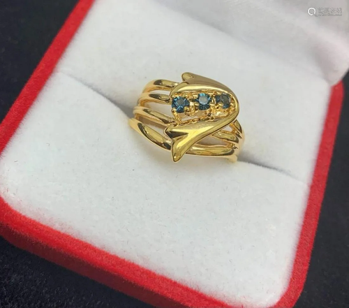 18kt Gold Ring Inset 3 Blue Gemstones On A Woven Banded Crow...