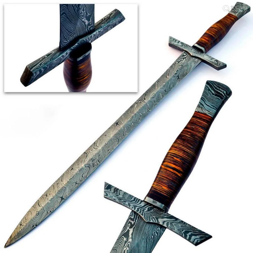 Stunning MEDIEVAL ARMING Damascus Sword