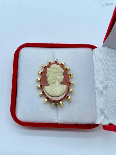 Vintage 1960s Roman Bow Tie Cameo Brooch