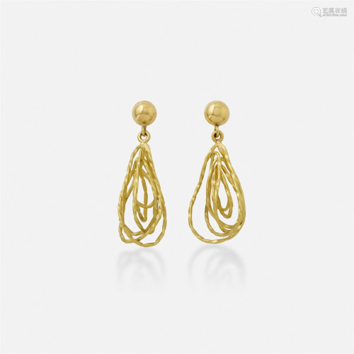 Yasuki Hiramatsu, Gold earrings